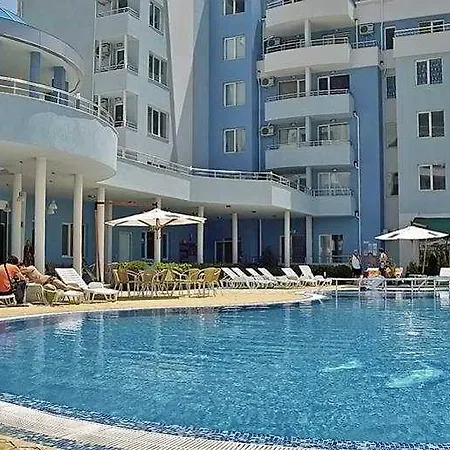 Laguna 2*